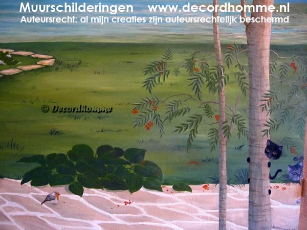 Muurschildering Landschap met bergen zee  poezen en roodborstje